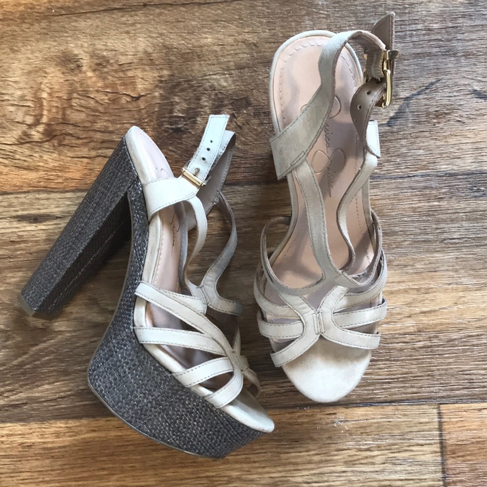 Jessica Simpson nude sexy high heels 7